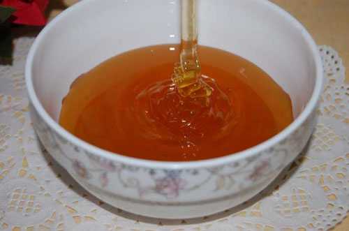 从万人捧到万人嫌，“完美老好人”何炅，怎么就走到了今天？