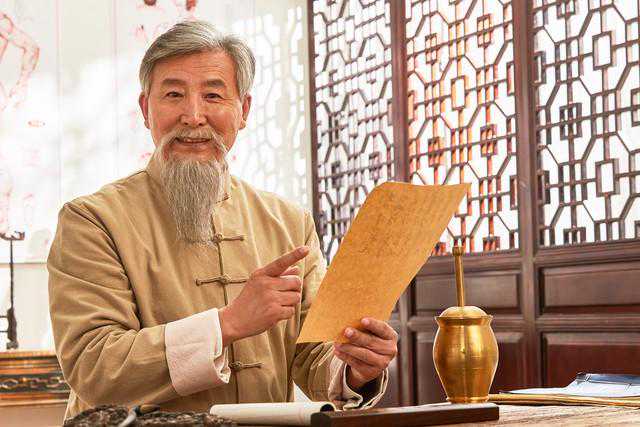 4月龄宝宝头型矫正关键期：睡出完美圆头的秘密